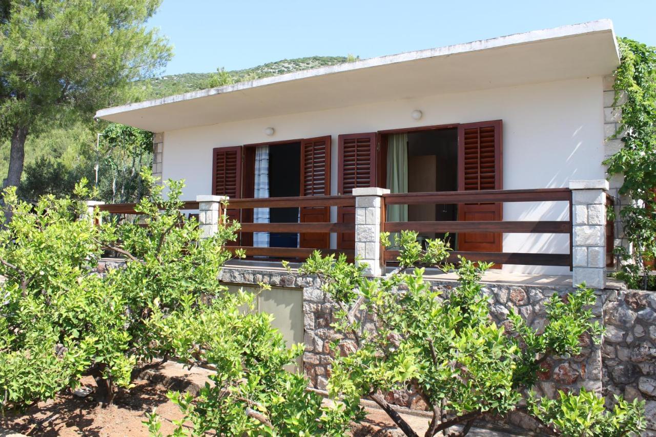 Seaside Secluded Apartments Zavala, Hvar - 15357 ييلسا المظهر الخارجي الصورة