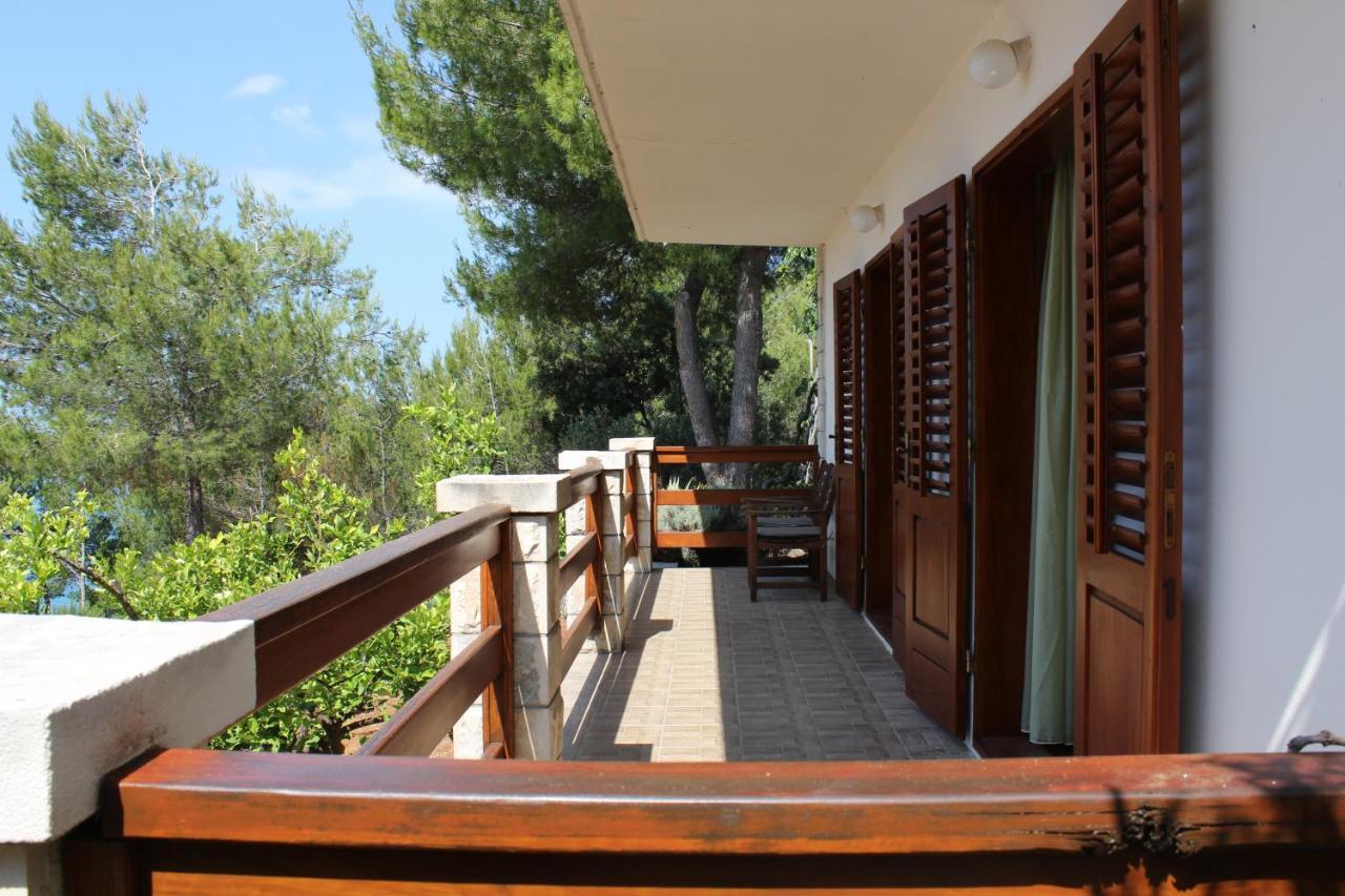 Seaside Secluded Apartments Zavala, Hvar - 15357 ييلسا المظهر الخارجي الصورة