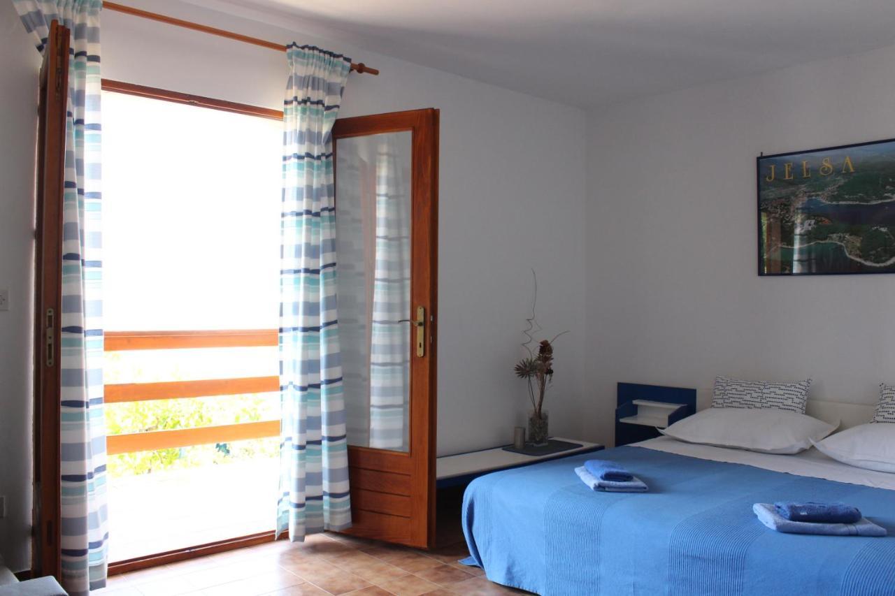 Seaside Secluded Apartments Zavala, Hvar - 15357 ييلسا المظهر الخارجي الصورة