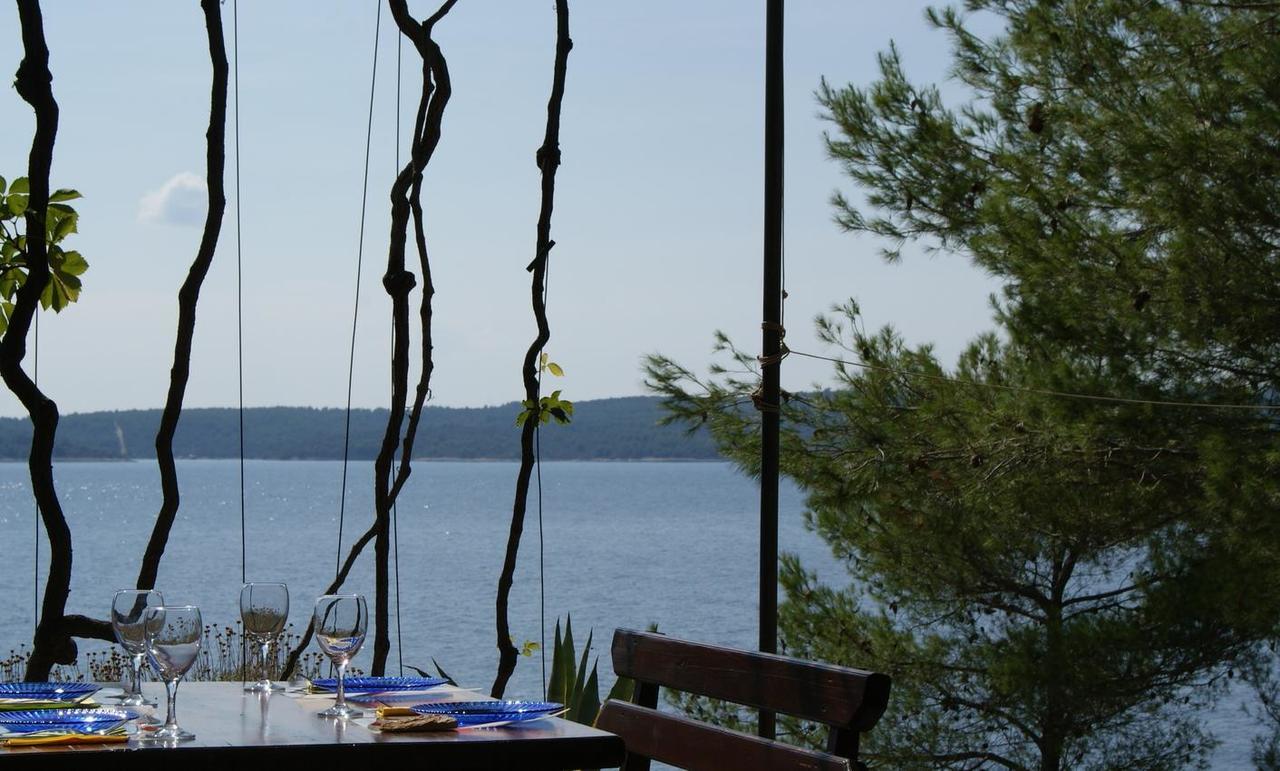 Seaside Secluded Apartments Zavala, Hvar - 15357 ييلسا المظهر الخارجي الصورة